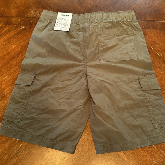 NWT Cargo Shorts 14/16 - Picture 2 of 4